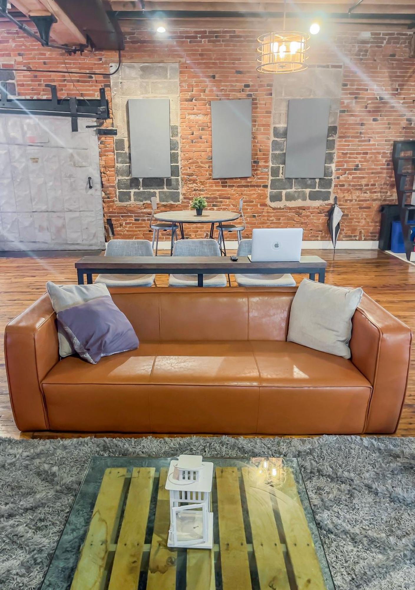 Stylish Philly Loft