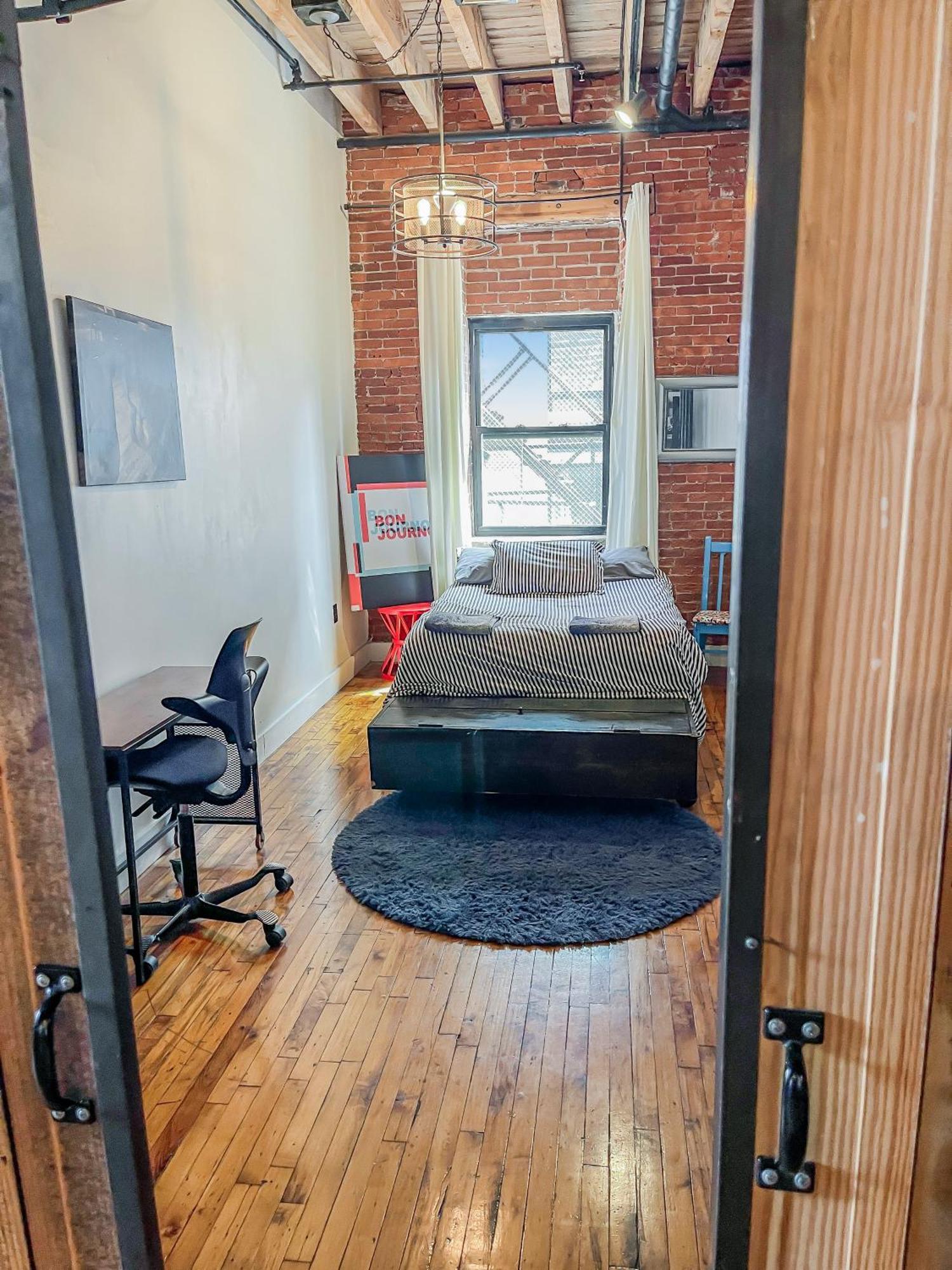 Stylish Philly Loft