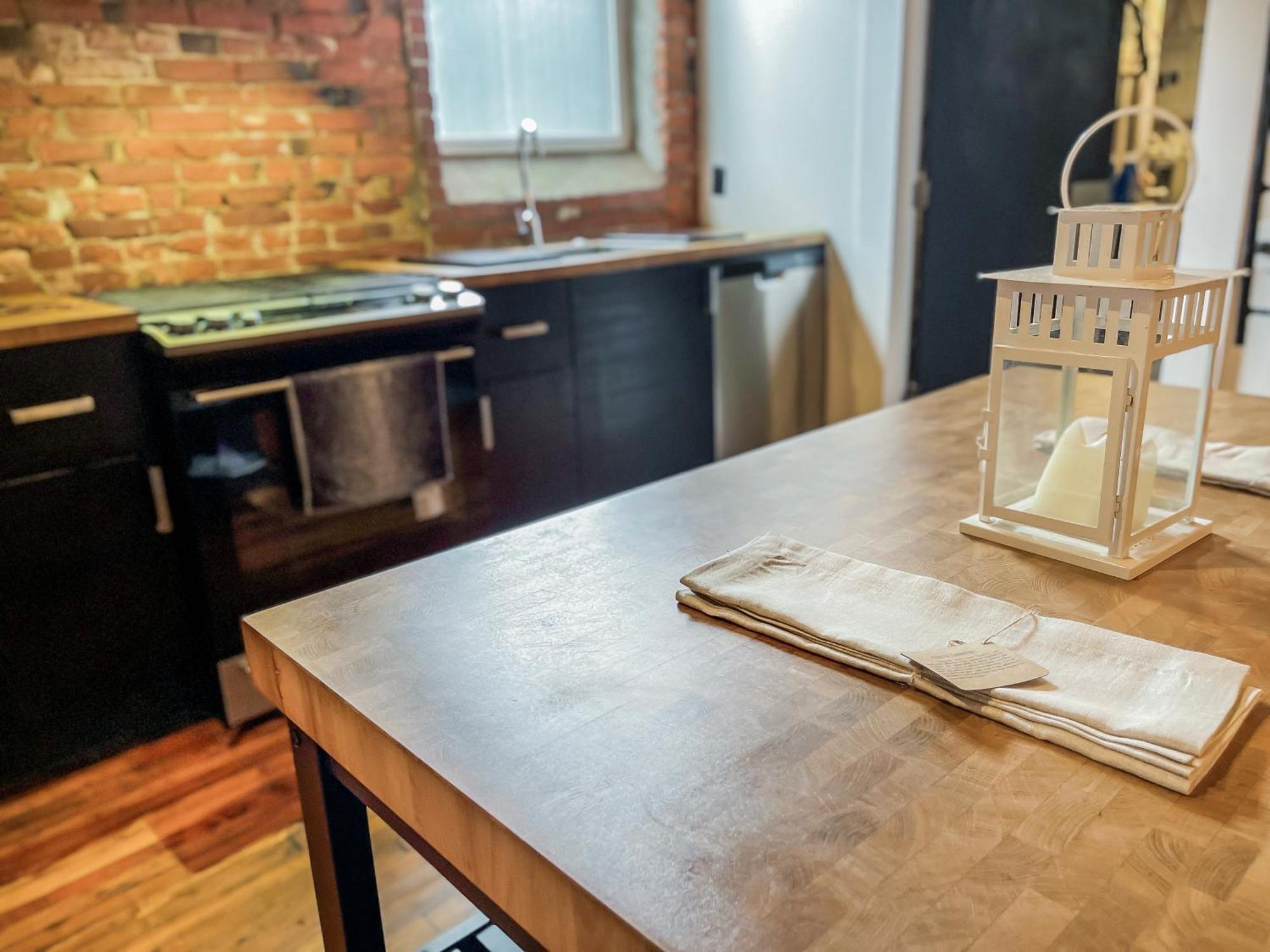 Stylish Philly Loft * Philadelphia
